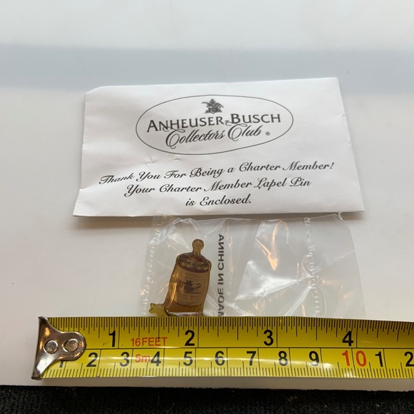 Vintage Anheuser Busch Collectors Club Charter Member Stein Lapel Pin & Envelope - Picture 13 of 14